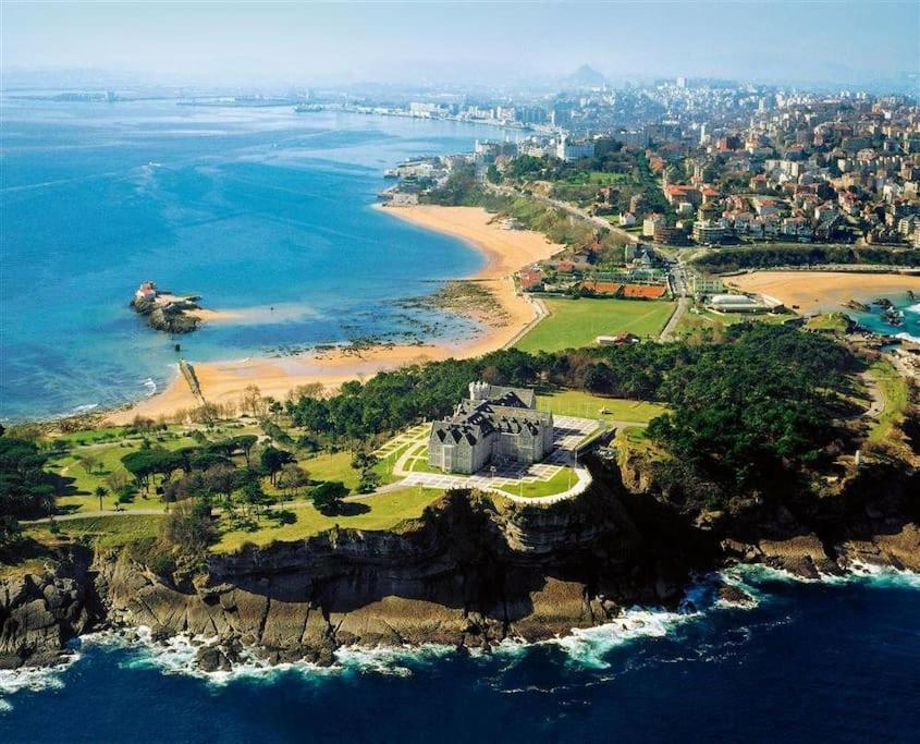 Vila Bajo Con Terraza A 5 Min De La Playa Santander Exteriér fotografie